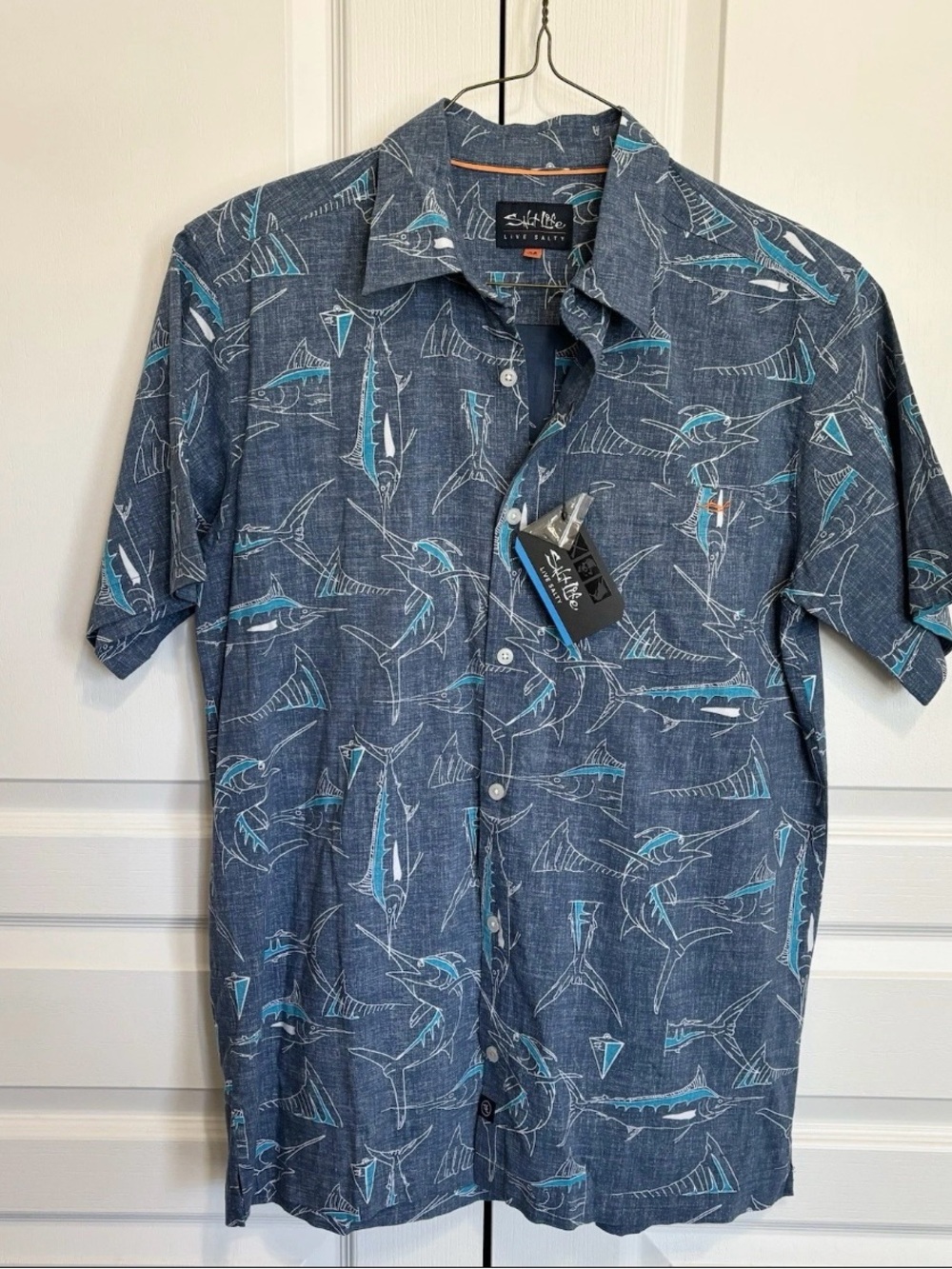 Salt Life Short-Sleeve Button-Down Hawaiian Shirt Marlin Print Men’s Medium